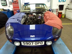 TVR engine removal